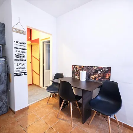 Holiday Cazare Brasov *