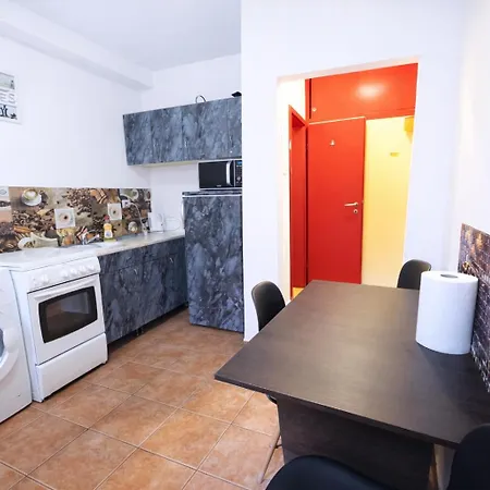 Holiday Cazare Brasov Appartement *