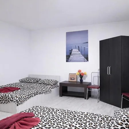 Holiday Cazare Brasov * Braşov