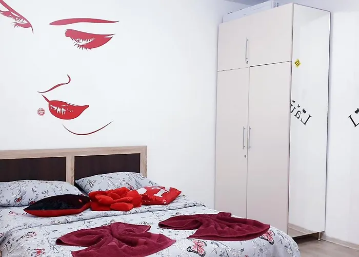 Republicii Hideout * Brasov