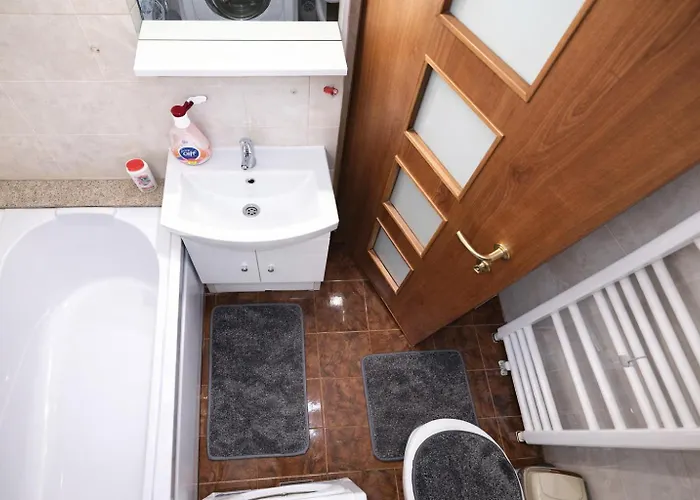 Holiday Cazare Brasov *