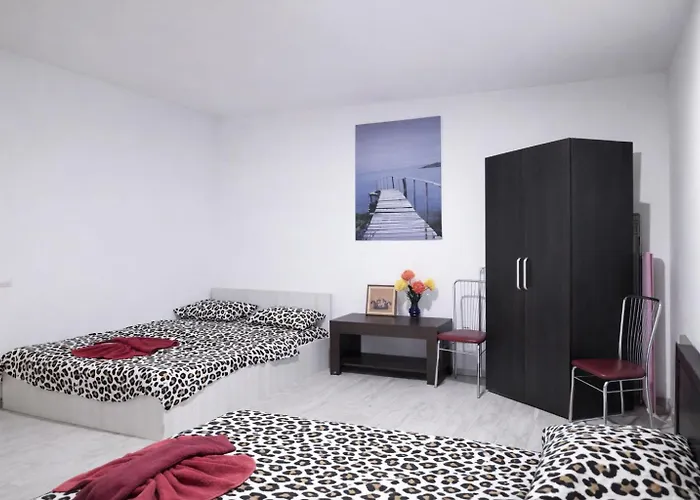 Holiday Cazare Brasov * Braşov